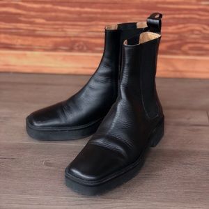 ZARA Low Heeled Squared-Toe Ankle Boots